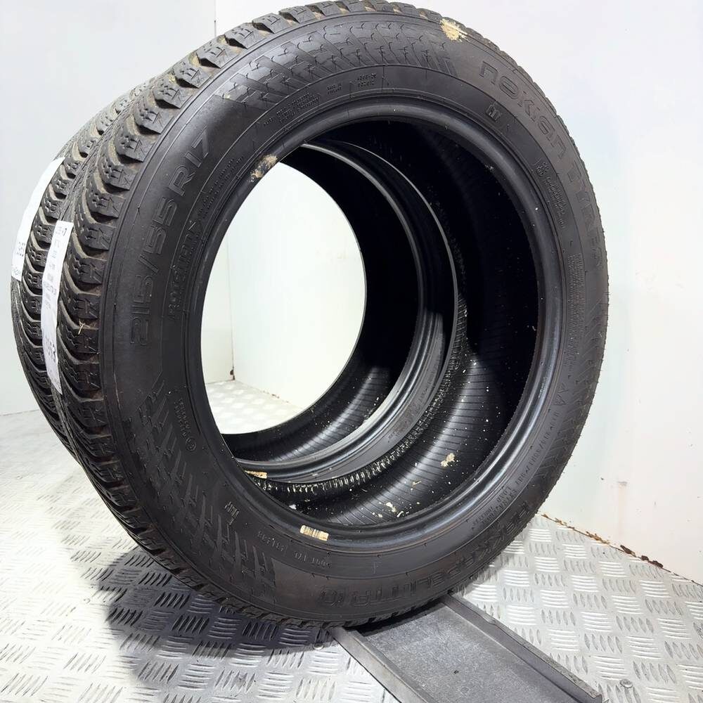 Gomme usate NOKIAN Hakkapeliitta 10 215/55 R17 98T – foto 06 | Prima Gomme NOKIAN Hakkapeliitta 10 215/55 R17 98T, dettaglio fotografico 6