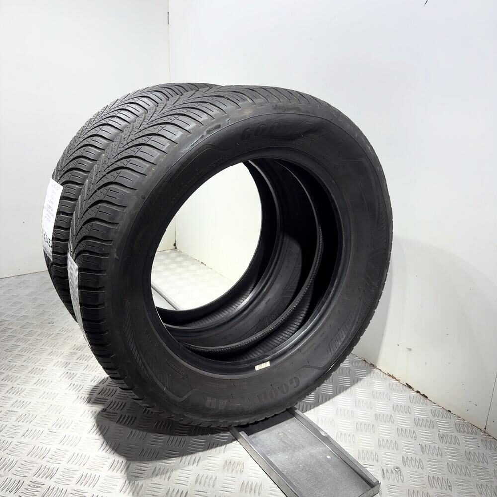 Gomme Usate 215 60 R17 100H Goodyear Vector 4Seasons 4 Stagioni | Gomme Usate | PrimaGomme.it GOODYEAR Vector 4Seasons 215/60 R17 100H, dettaglio fotografico 6