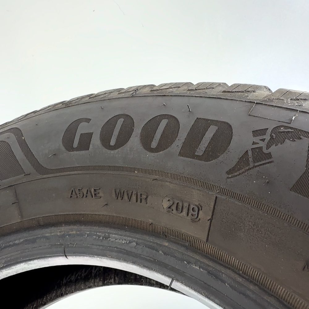 Gomma Usata 195 65 R15 91T Good Year Ultragrip 9+ 74% Invernale | Gomme Usate | PrimaGomme.it GOOD YEAR Ultragrip 9+ 195/65 R15 91T, dettaglio fotografico 6