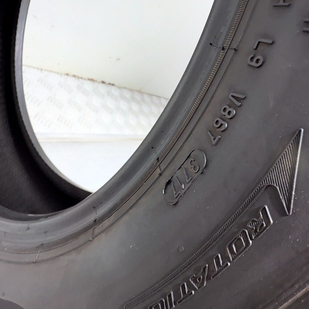 Gomma Usata 175 65 R15 84T Pirelli Cinturato Winter 79% Invernale | Gomme Usate | PrimaGomme.it PIRELLI Cinturato Winter 175/65 R15 84T, dettaglio fotografico 6