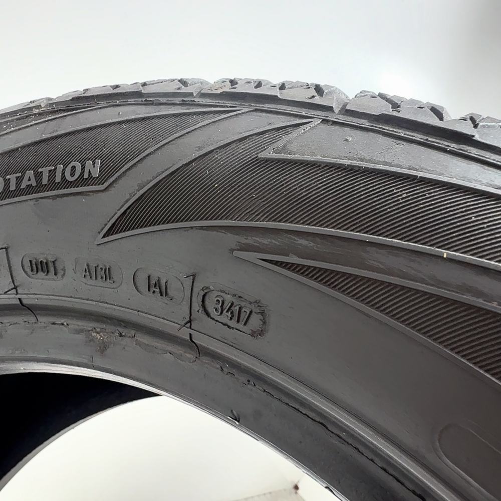 Gomma usata COOPER Weather-Master WSC 235/55 R18 100T – foto 06 | Prima Gomme COOPER Weather-Master WSC 235/55 R18 100T, dettaglio fotografico 6