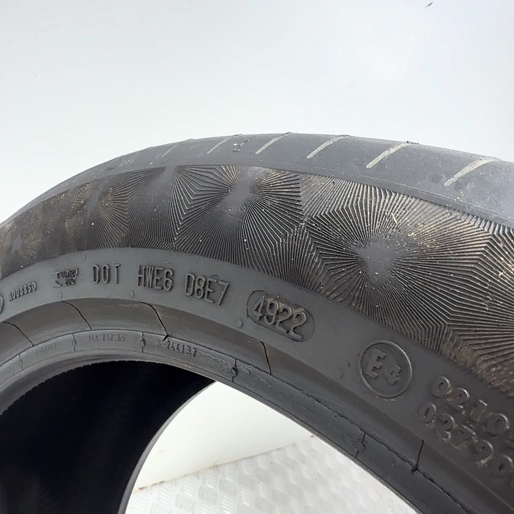 Gomma usata CONTINENTAL PremiumContact 6 235/45 R19 99V – foto 06 | Prima Gomme CONTINENTAL PremiumContact 6 235/45 R19 99V, dettaglio fotografico 6