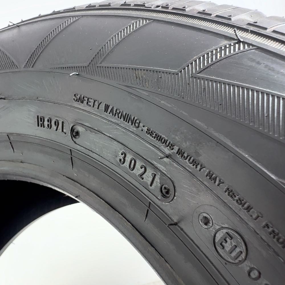 Gomma usata FALKEN Eurowinter HS01 205/65 R15 94H – foto 06 | Prima Gomme FALKEN Eurowinter HS01 205/65 R15 94H, dettaglio fotografico 6