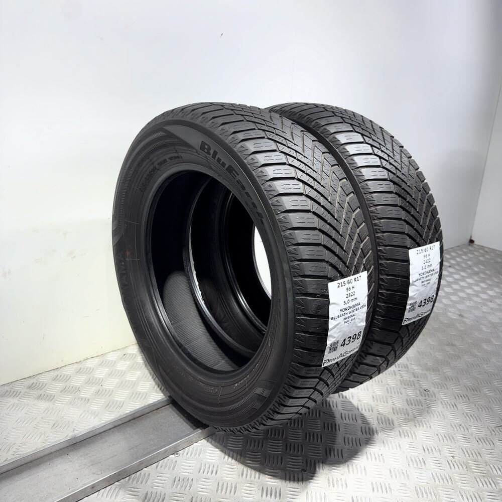 Gomme usate YOKOHAMA BluEarth Winter V906 215/60 R17 96H – foto 07 | Prima Gomme YOKOHAMA BluEarth Winter V906 215/60 R17 96H, dettaglio fotografico 7