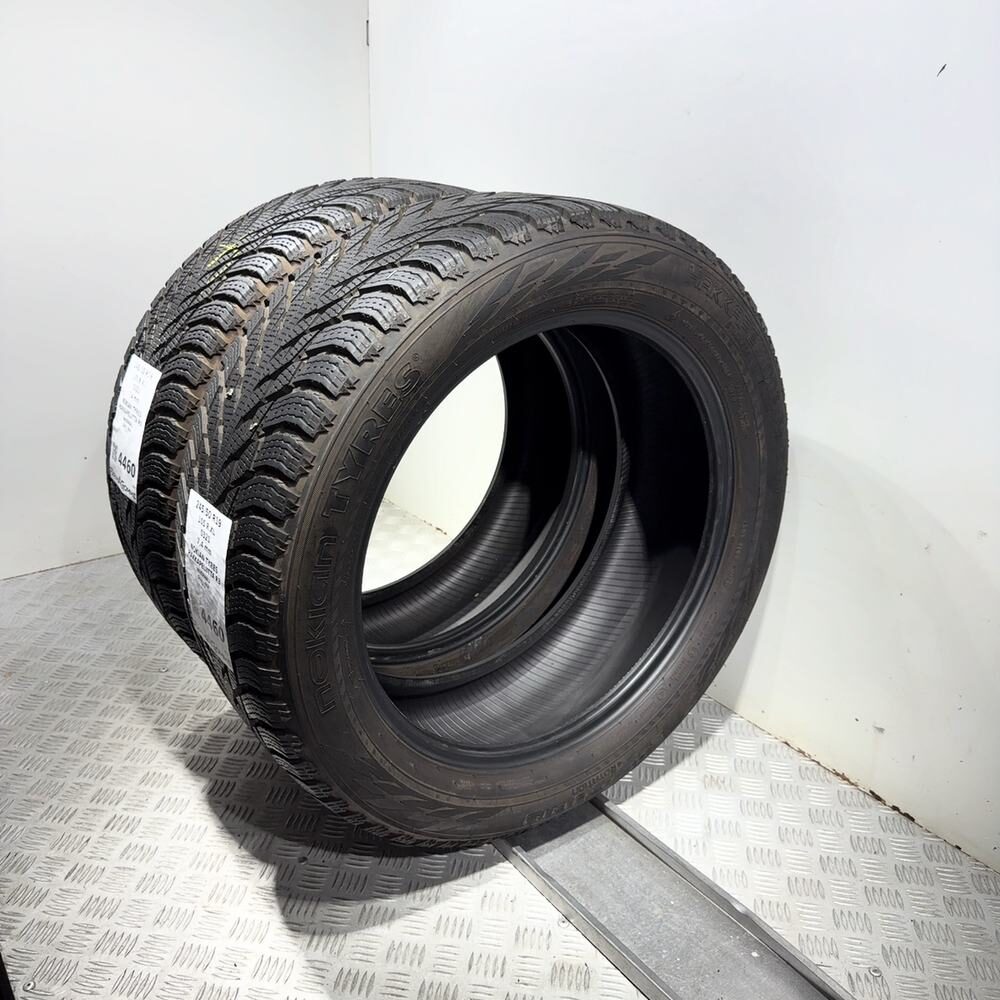 Gomme Usate 245 50 R19 XL 105R Nokian Tyres Hakkapeliitta R3 98% Invernali | Gomme Usate | PrimaGomme.it Nokian Tyres Hakkapeliitta R3 245/50 R19 105R, dettaglio fotografico 7