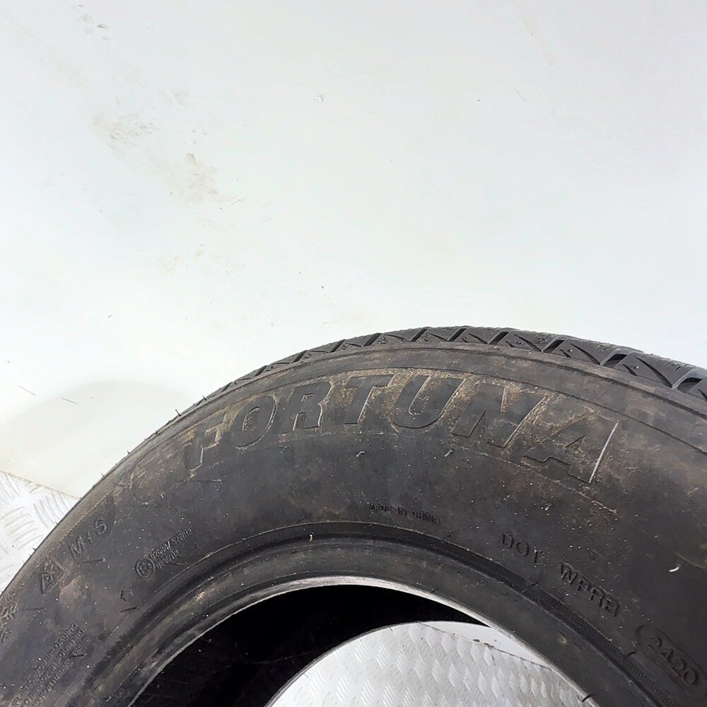 Gomma Usata 215 65 R15 96H Fortuna Winter-Max U1 97% Invernale | Gomme Usate | PrimaGomme.it FORTUNA Winter-Max U1 215/65 R15 96H, dettaglio fotografico 7