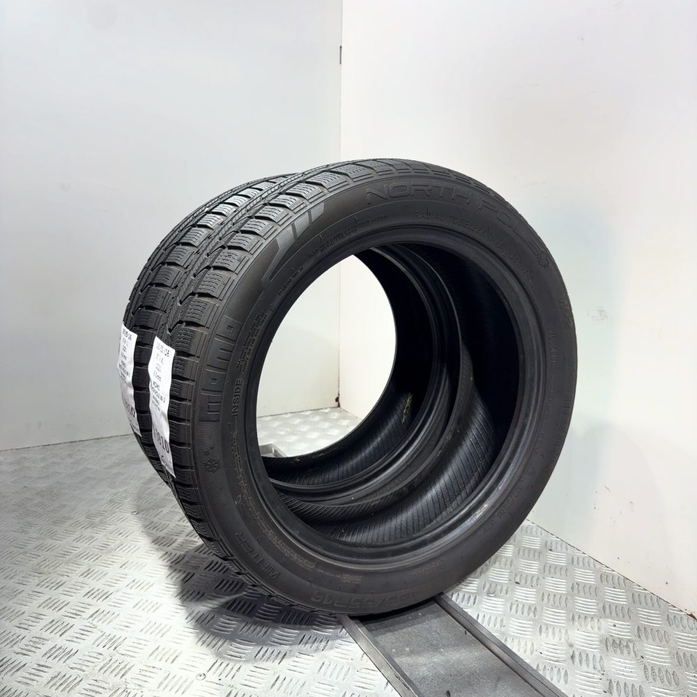 Gomme usate Momo North Pole W-2 185/55 R16 87V – foto 08 | Prima Gomme Momo North Pole W-2 185/55 R16 87V, dettaglio fotografico 8