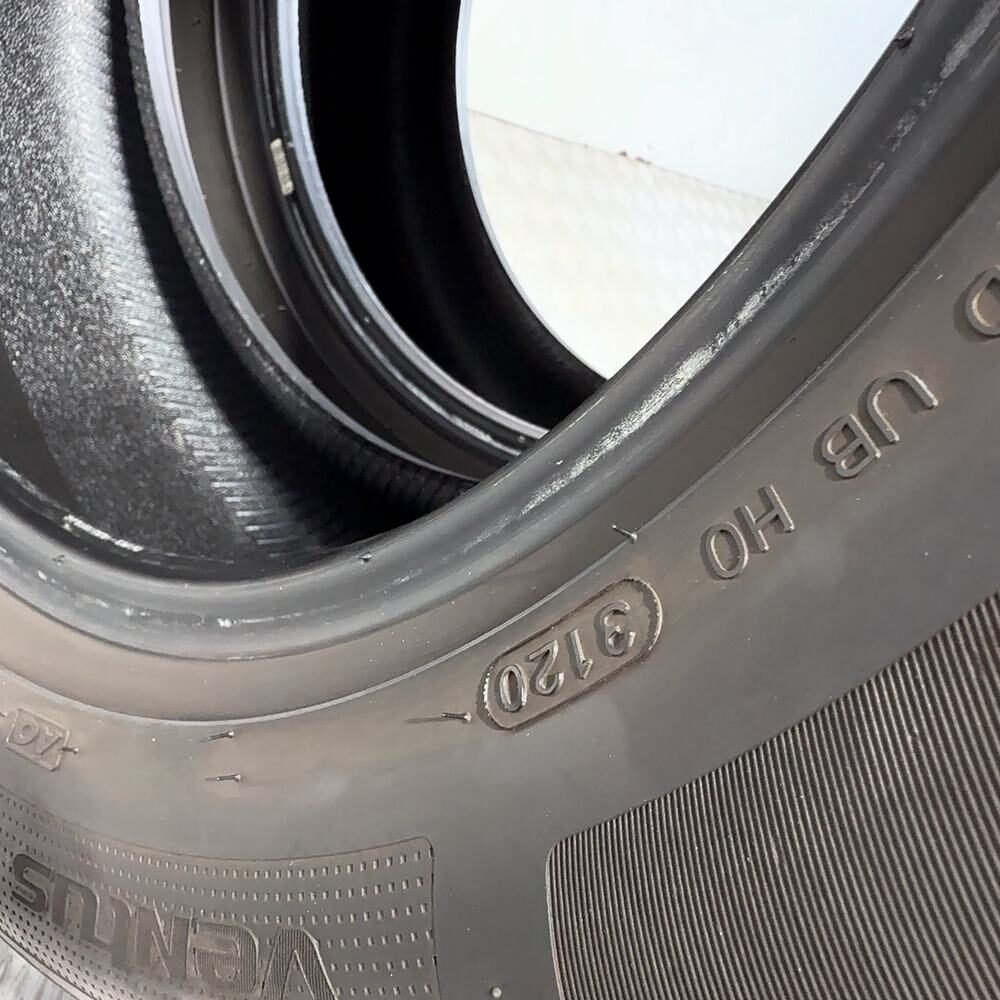 Gomme Usate 235 55 R18 100V Hankook Ventus S1 Evo2 SUV Estive | Gomme Usate | PrimaGomme.it HANKOOK Ventus S1 Evo2 SUV 235/55 R18 100V, dettaglio fotografico 8