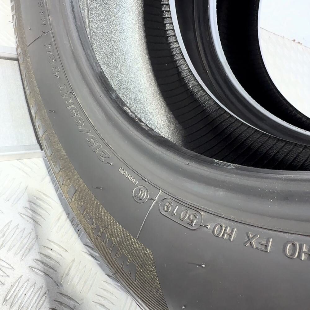 Gomme usate HANKOOK Winter I*Cept Evo2 SUV 215/65 R17 99H – foto 08 | Prima Gomme HANKOOK Winter I*Cept Evo2 SUV 215/65 R17 99H, dettaglio fotografico 8