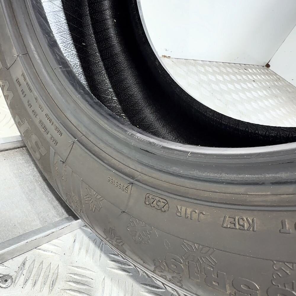 Gomme Usate 235 55 R19 101V Dunlop SP Winter Sport 4D 74% Invernali | Gomme Usate | PrimaGomme.it DUNLOP SP Winter Sport 4D 235/55 R19 101V, dettaglio fotografico 8