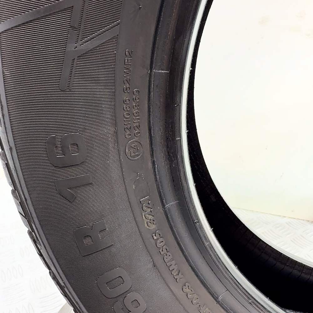 Gomme usate Vredestein Wintrac 205/60 R16 92H – foto 08 | Prima Gomme Vredestein Wintrac 205/60 R16 92H, dettaglio fotografico 8