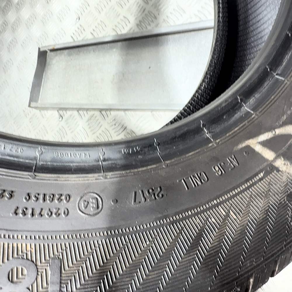 Gomme Usate 185 70 R14 88T Gislaved Euro Frost 6 Invernali | Gomme Usate | PrimaGomme.it Gislaved Euro Frost 6 185/70 R14 88T, dettaglio fotografico 8