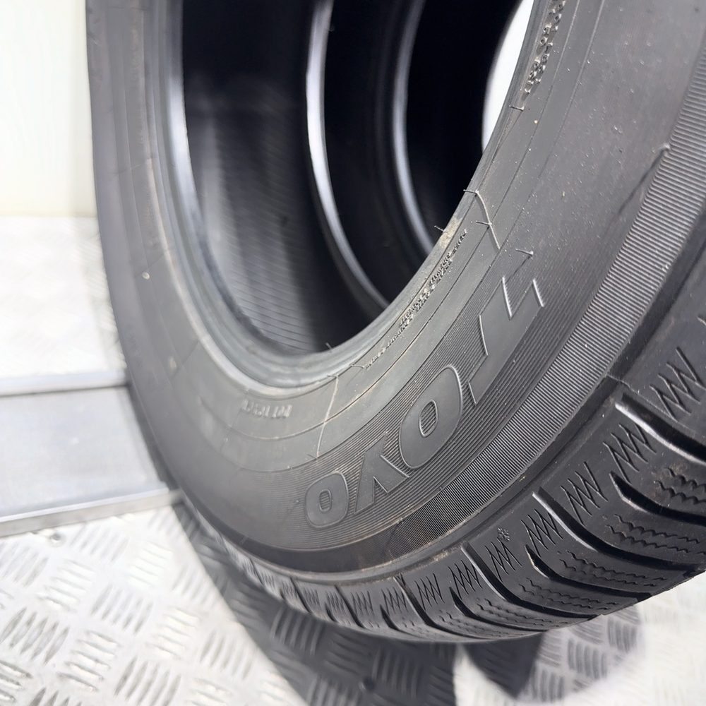 Gomme Usate 255 65 R17 114H XL Toyo Snowprox S954 Invernali | Gomme Usate | PrimaGomme.it TOYO Snowprox S954 255/65 R17 114H, dettaglio fotografico 8