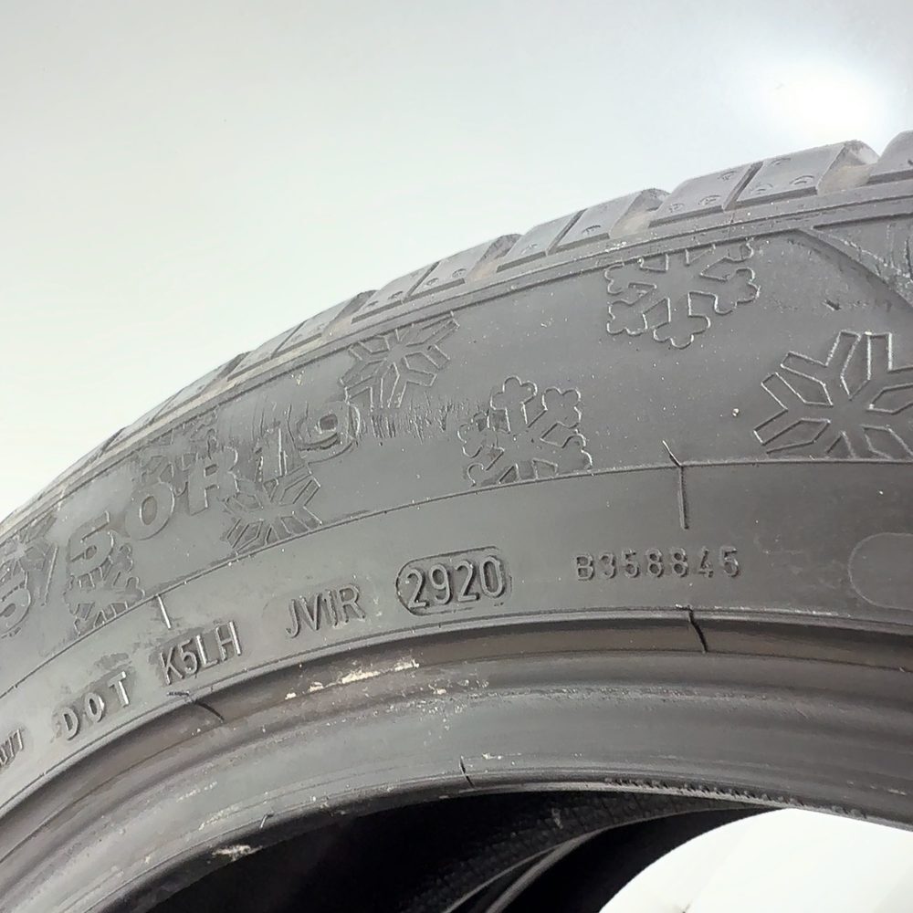 Gomme Usate 255 50 R19 103V Dunlop SP Winter Sport 4D Invernali | Gomme Usate | PrimaGomme.it DUNLOP SP Winter Sport 4D 255/50 R19 103V, dettaglio fotografico 8