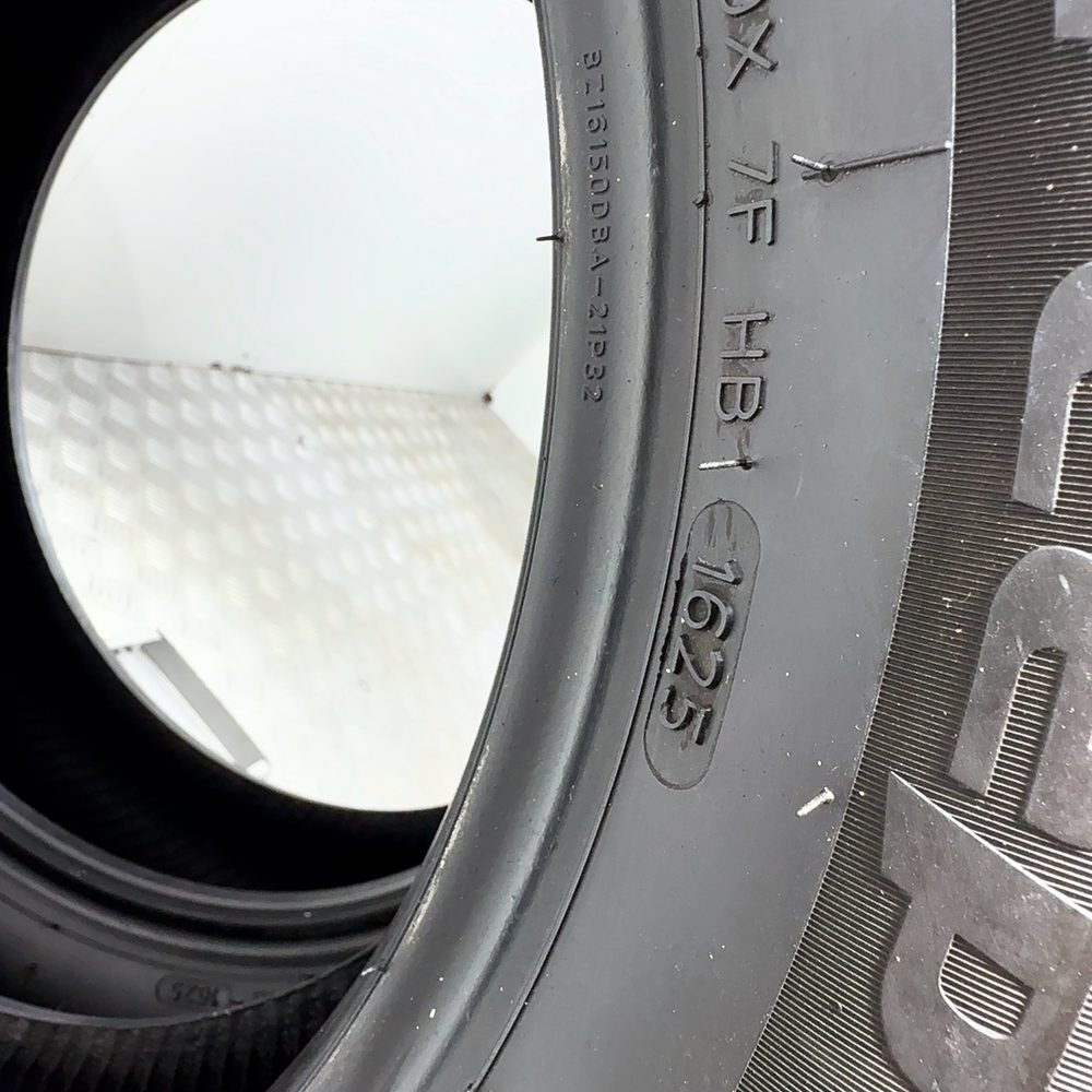 Gomme Usate 205 60 R16 92H Hankook Winter I*Cept RS3 86% Invernali | Gomme Usate | PrimaGomme.it HANKOOK Winter I*Cept RS3 205/60 R16 92H, dettaglio fotografico 8