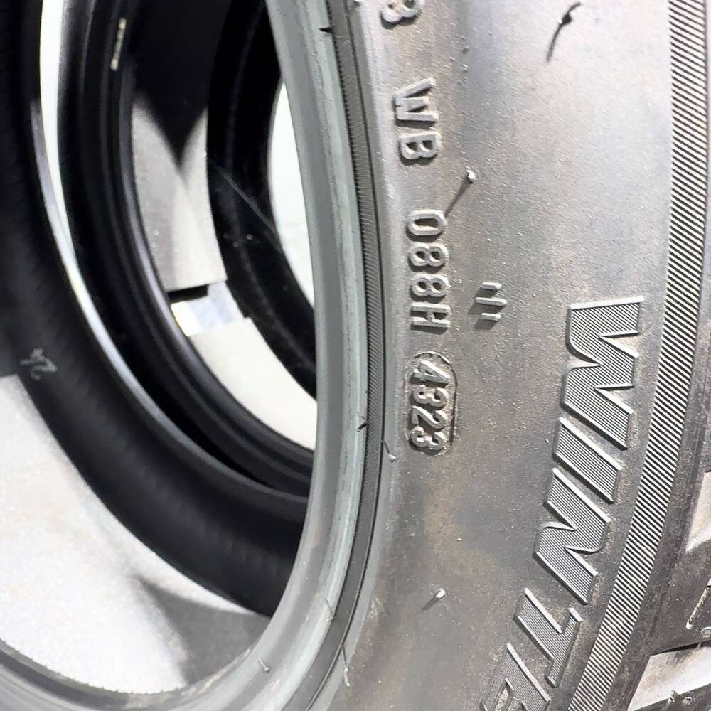 Gomme Usate 235 45 R18 98V XL Pirelli Winter Sottozero 3 Invernali | Gomme Usate | PrimaGomme.it PIRELLI Winter Sottozero 3 235/45 R18 98V, dettaglio fotografico 8
