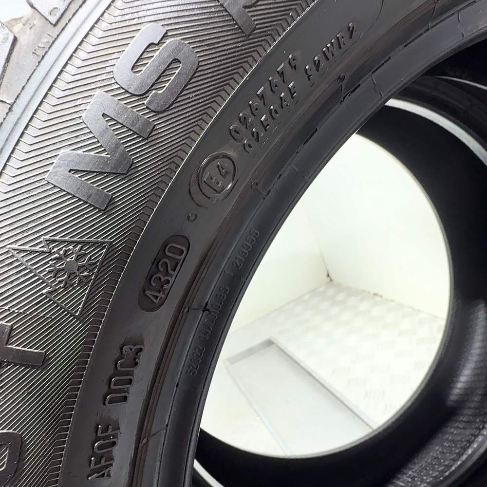Gomme Usate 205 55 R16 91T Uniroyal MS Plus 77 Invernali | Gomme Usate | PrimaGomme.it UNIROYAL MS PLUS 77 205/55 R16 91T, dettaglio fotografico 8