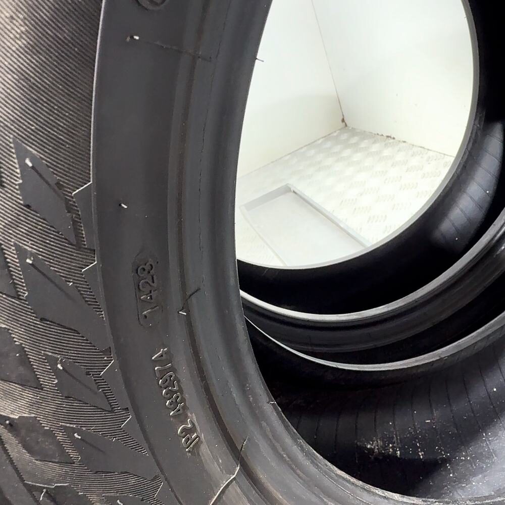 Gomme Usate 225 55 R17 101V Nokian Tyres Snowproof 1 Invernali | Gomme Usate | PrimaGomme.it Nokian Tyres Snowproof 1 225/55 R17 101V, dettaglio fotografico 8