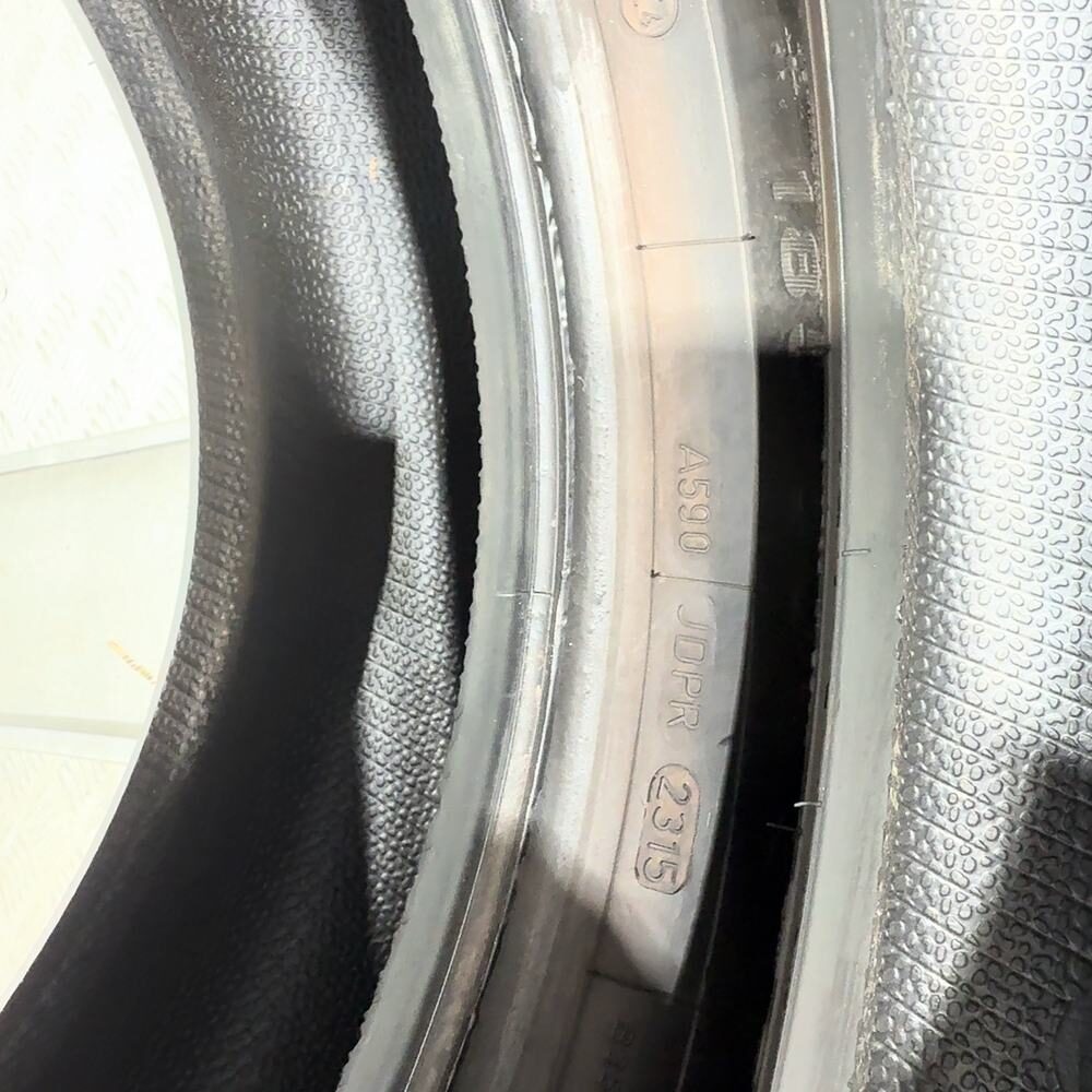 Gomme Usate 185 60 R15 84T Dunlop Winter Response 2 Invernali | Gomme Usate | PrimaGomme.it DUNLOP Winter Response 2 185/60 R15 84T, dettaglio fotografico 8