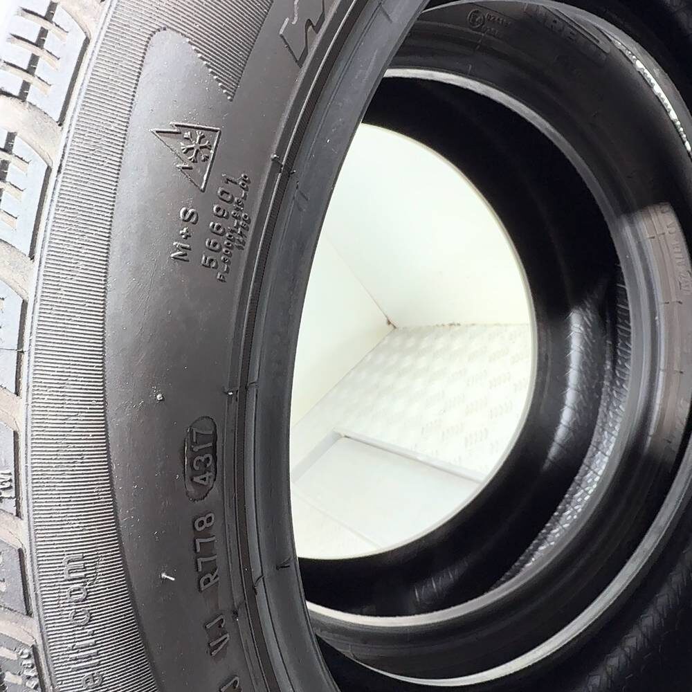 Gomme Usate 195 50 R16 88H Pirelli Snowcontrol Winter 210 Serie 3 Invernali | Gomme Usate | PrimaGomme.it PIRELLI Snowcontrol Winter 210 Serie 3 195/50 R16 88H, dettaglio fotografico 8