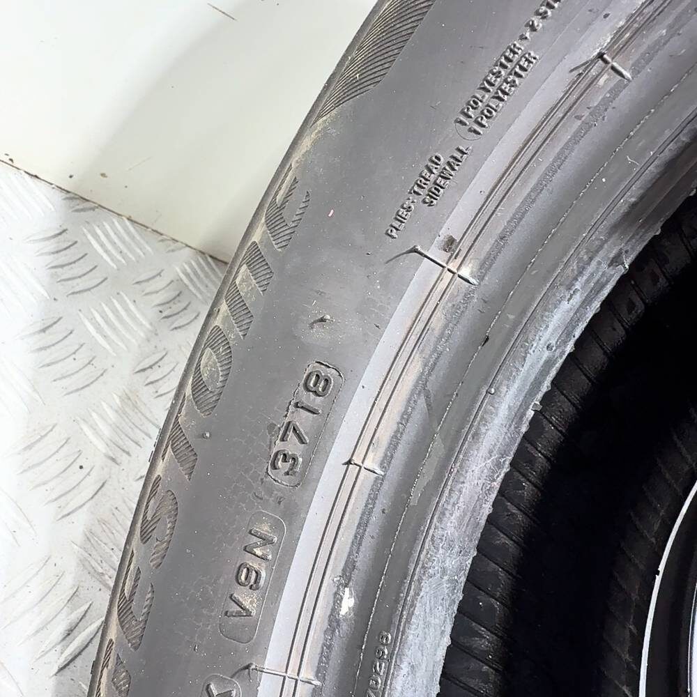 Gomme Usate 205 55 R16 91T Bridgestone Blizzak LM001 Invernali | Gomme Usate | PrimaGomme.it BRIDGESTONE Blizzak LM001 205/55 R16 91T, dettaglio fotografico 8