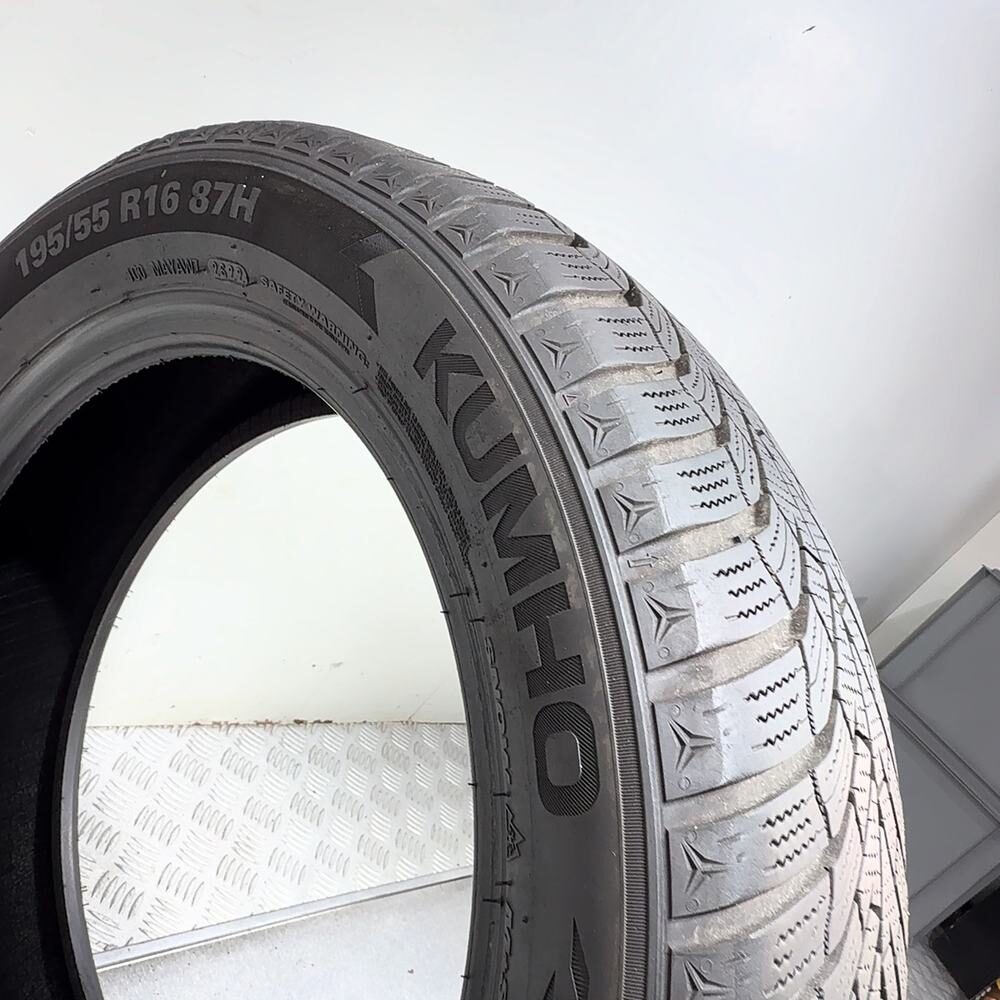 Gomma Usata 195 55 R16 87H Kumho Wintercraft WP52 96% Invernale | Gomme Usate | PrimaGomme.it Kumho Wintercraft WP52 195/55 R16 87H, dettaglio fotografico 8