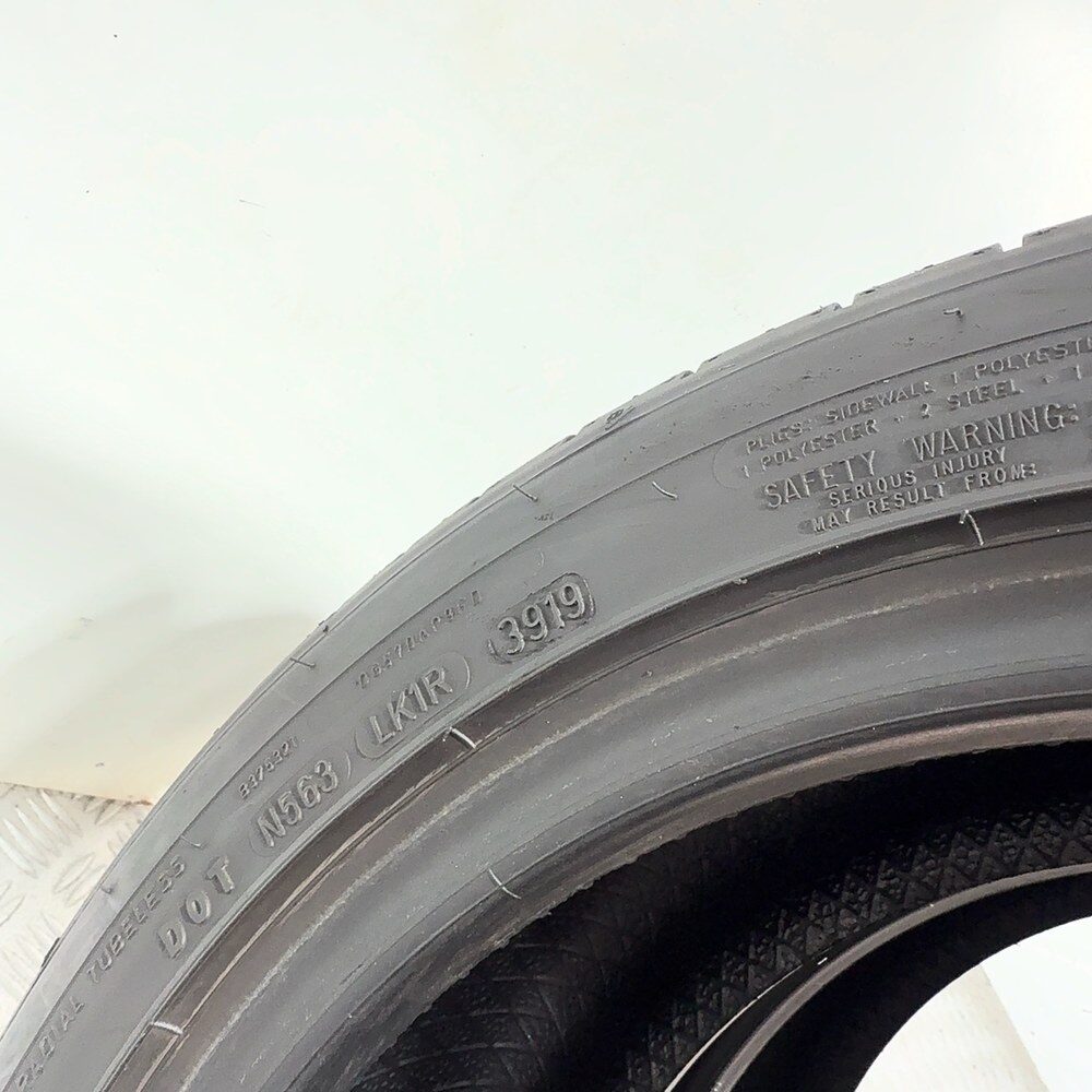 Gomme Usate 215 45 ZR17 91Y XL Dunlop Sport Maxx RT2 98% Estive | Gomme Usate | PrimaGomme.it DUNLOP SPORT MAXX RT2 215/45 ZR17 91Y: fino a 300 km/h, dettaglio fotografico 8