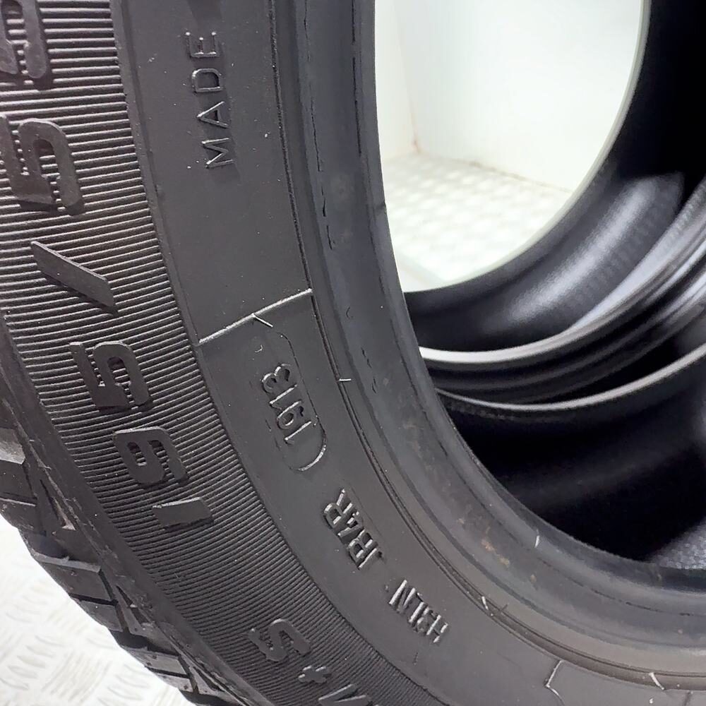 Gomme Usate 195 55 R15 85H Esa+ Tecar Super Grip 7+ HP 76% Invernali | Gomme Usate | PrimaGomme.it ESA+ TECAR Super Grip 7+ HP 195/55 R15 85H, dettaglio fotografico 8