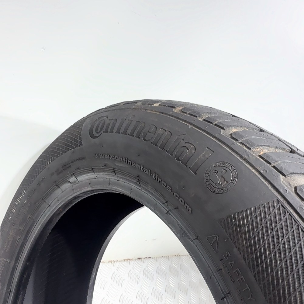 Gomma usata CONTINENTAL ContiWinterContact TS850 175/65 R14 82T – foto 08 | Prima Gomme CONTINENTAL ContiWinterContact TS850 175/65 R14 82T, dettaglio fotografico 8