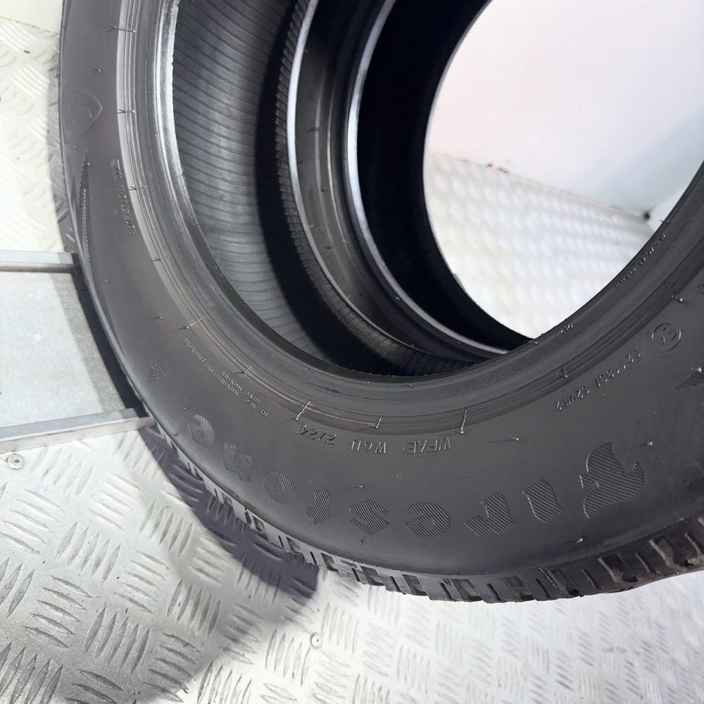 Gomme usate FIRESTONE Winterhawk 4 195/65 R15 95T – foto 09 | Prima Gomme FIRESTONE Winterhawk 4 195/65 R15 95T, dettaglio fotografico 9