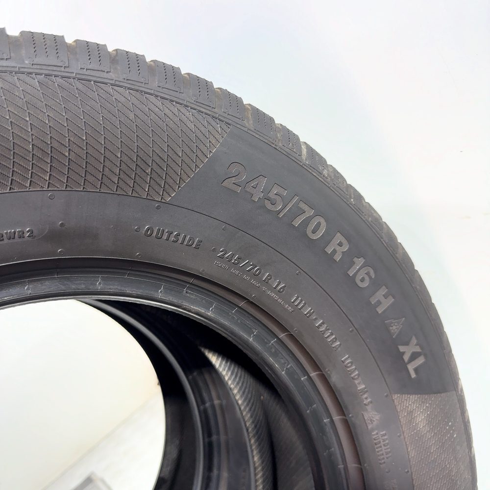 Gomme usate CONTINENTAL Wintercontact TS 850 P 245/70 R16 111H – foto 09 | Prima Gomme CONTINENTAL Wintercontact TS 850 P 245/70 R16 111H, dettaglio fotografico 9