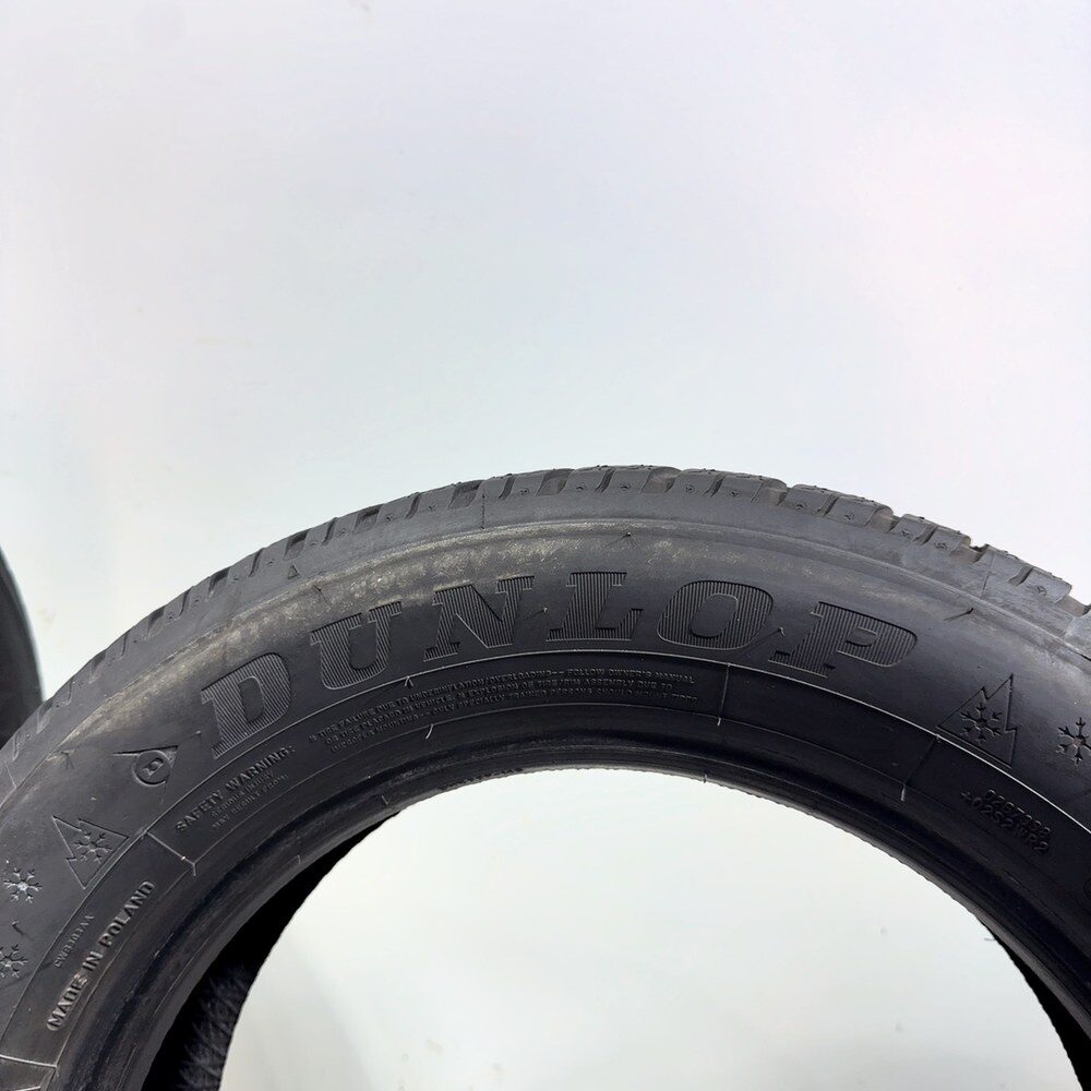 Gomme usate DUNLOP Winter Response 2 185/60 R15 84T – foto 09 | Prima Gomme DUNLOP Winter Response 2 185/60 R15 84T, dettaglio fotografico 9