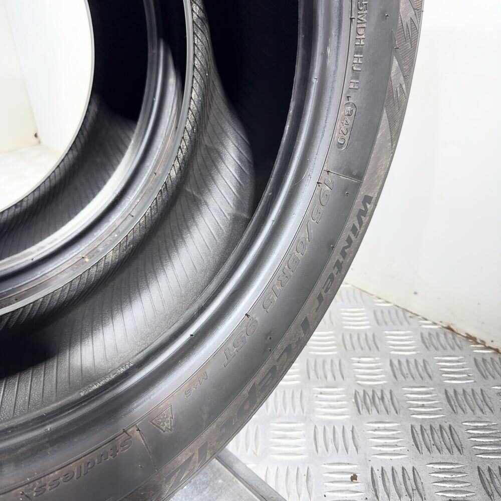 Gomme usate HANKOOK Winter I*Cept IZ2 195/65 R15 95T – foto 09 | Prima Gomme HANKOOK Winter I*Cept IZ2 195/65 R15 95T, dettaglio fotografico 9