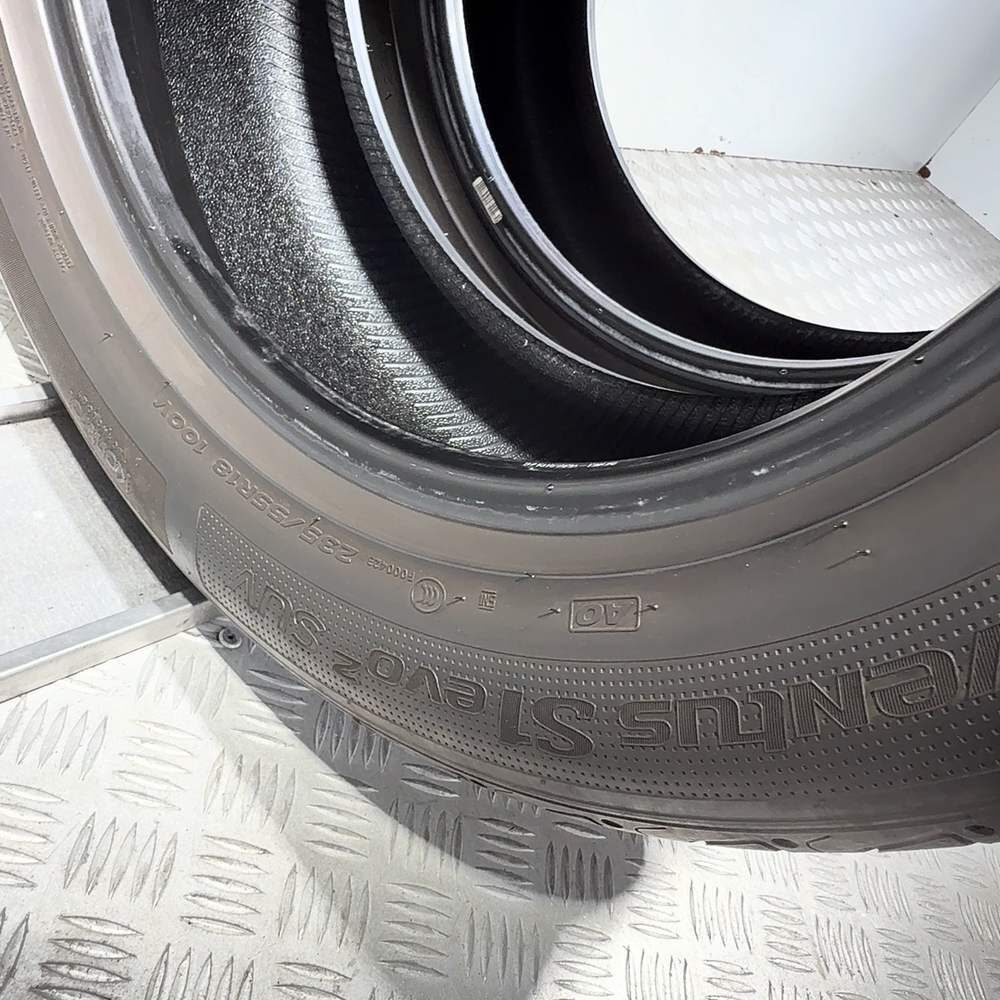 Gomme Usate 235 55 R18 100V Hankook Ventus S1 Evo2 SUV Estive | Gomme Usate | PrimaGomme.it HANKOOK Ventus S1 Evo2 SUV 235/55 R18 100V, dettaglio fotografico 9