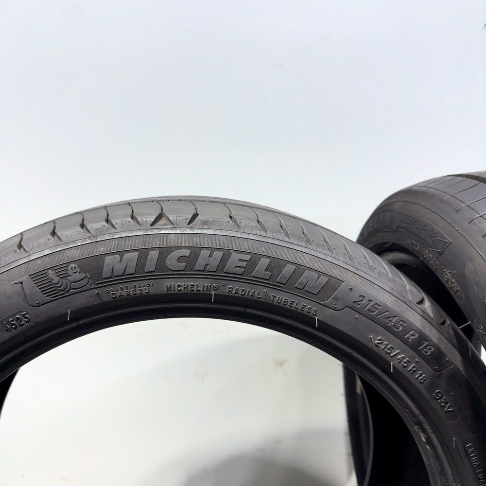 Gomme Usate 215 45 R18 93V XL Michelin E-Primacy 91% Estive | Gomme Usate | PrimaGomme.it MICHELIN E-Primacy 215/45 R18 93V, dettaglio fotografico 9