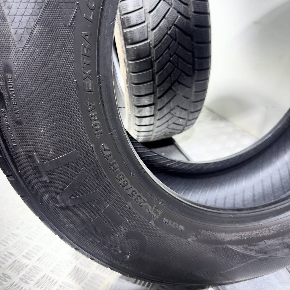 Gomme usate CEAT Winterdrive SUV 235/65 R17 108V – foto 09 | Prima Gomme CEAT Winterdrive SUV 235/65 R17 108V, dettaglio fotografico 9