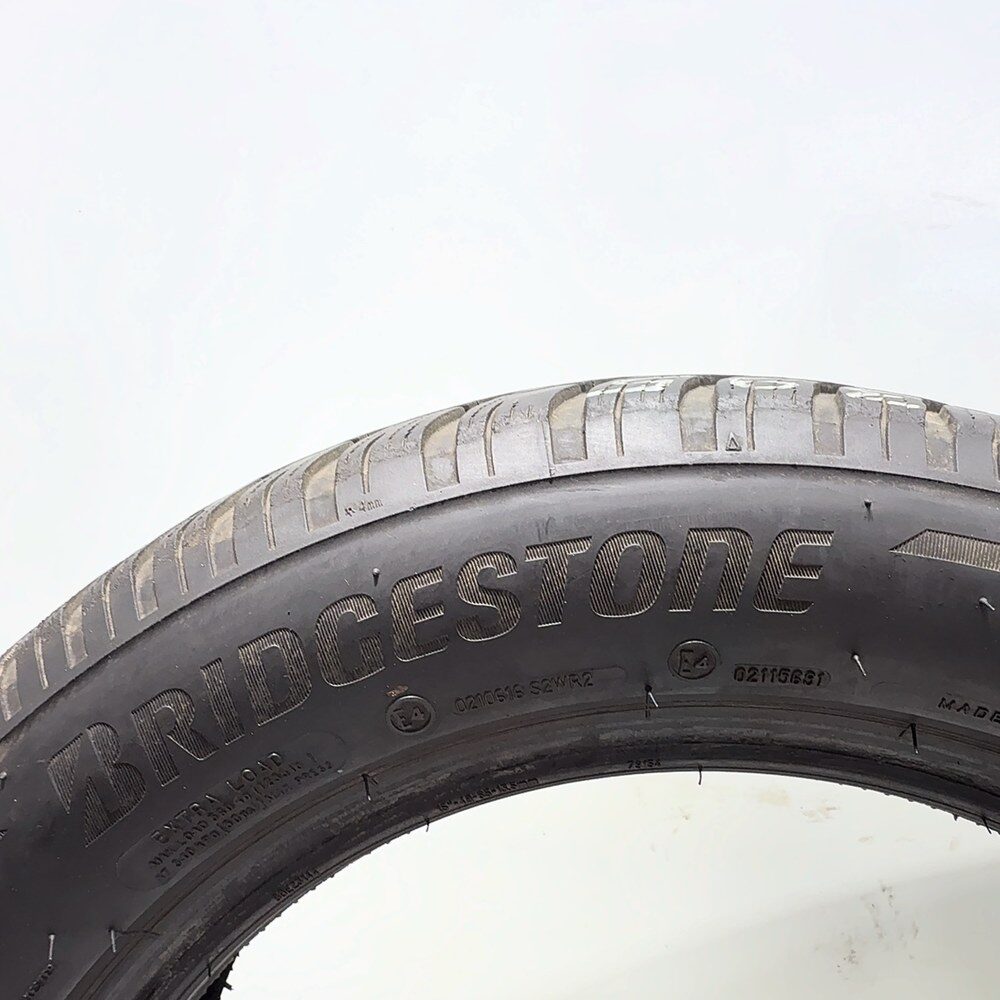Gomme usate BRIDGESTONE Blizzak LM005 175/65 R15 88T – foto 09 | Prima Gomme BRIDGESTONE Blizzak LM005 175/65 R15 88T, dettaglio fotografico 9
