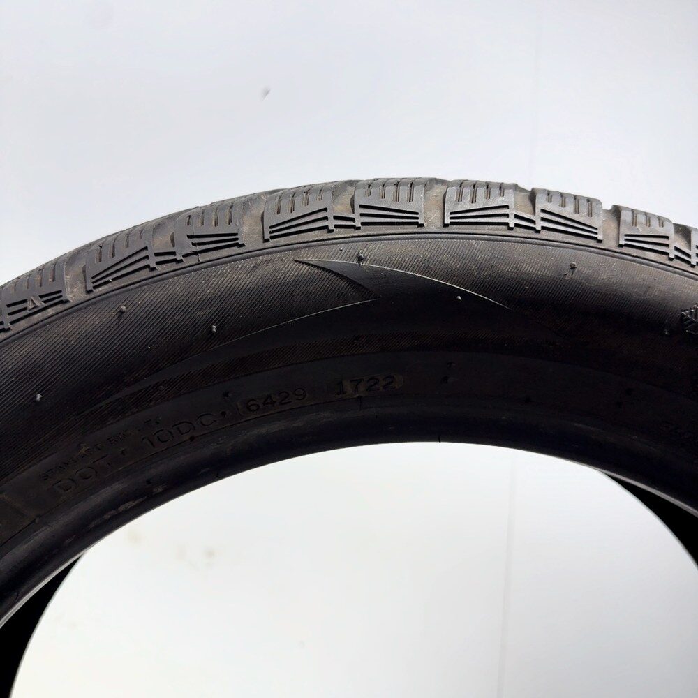 Gomme Usate 215 55 R18 99H XL Nankang Winter Activa SV-3 96% Invernali | Gomme Usate | PrimaGomme.it NANKANG Winter Activa SV-3 215/55 R18 99H, dettaglio fotografico 9