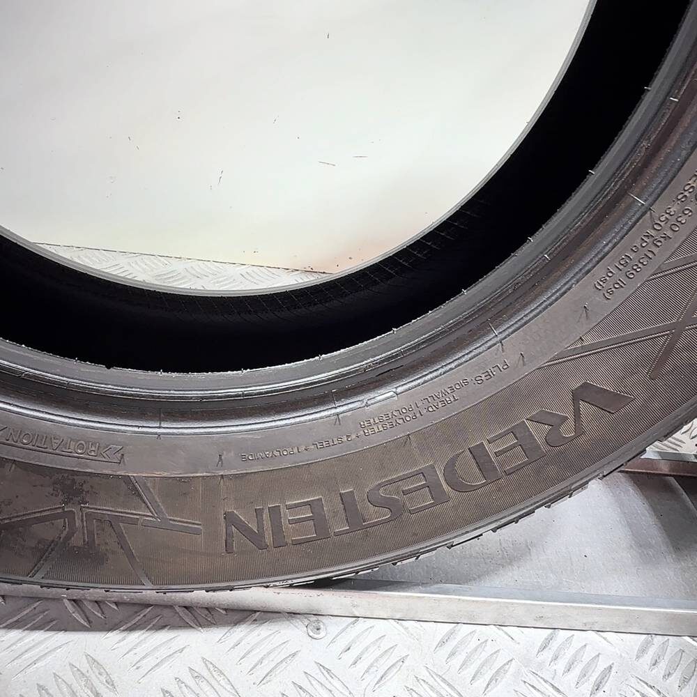 Gomme usate Vredestein Wintrac 205/60 R16 92H – foto 09 | Prima Gomme Vredestein Wintrac 205/60 R16 92H, dettaglio fotografico 9