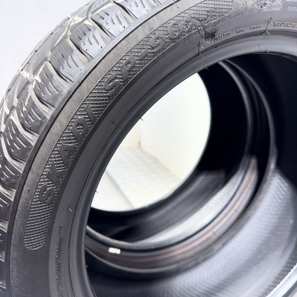 Gomme Usate 235 50 R19 103V Austone Skadi SP-901 77% Invernali | Gomme Usate | PrimaGomme.it AUSTONE Skadi SP-901 235/50 R19 103V, dettaglio fotografico 9