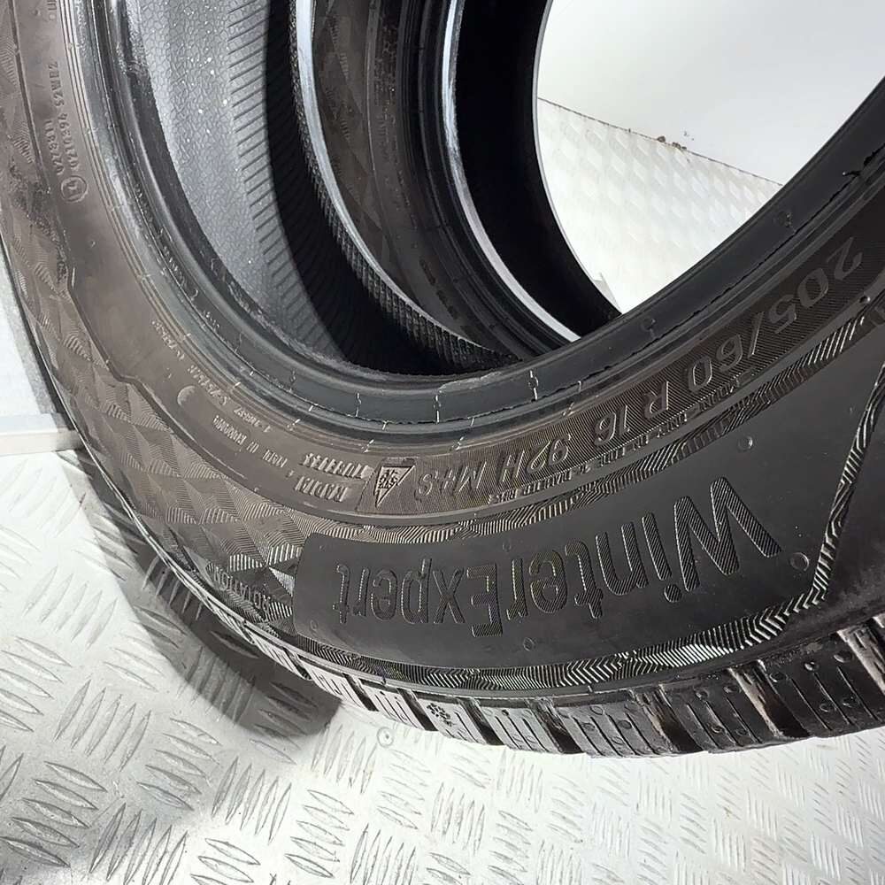 Gomme Usate 205 60 R16 92H Uniroyal Winterexpert 81% Invernali | Gomme Usate | PrimaGomme.it UNIROYAL Winterexpert 205/60 R16 92H, dettaglio fotografico 9