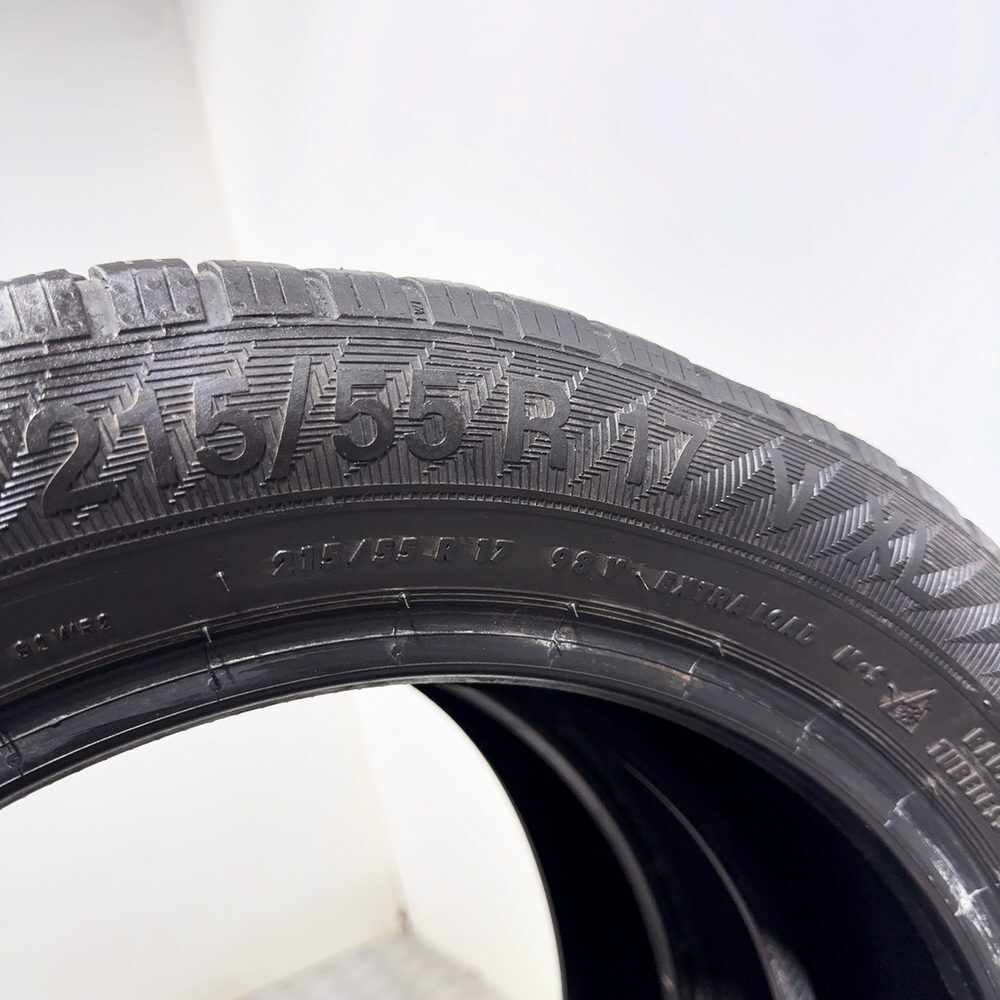Gomme usate Gislaved Euro*Frost 6 215/55 R17 98V – foto 09 | Prima Gomme Gislaved Euro*Frost 6 215/55 R17 98V, dettaglio fotografico 9