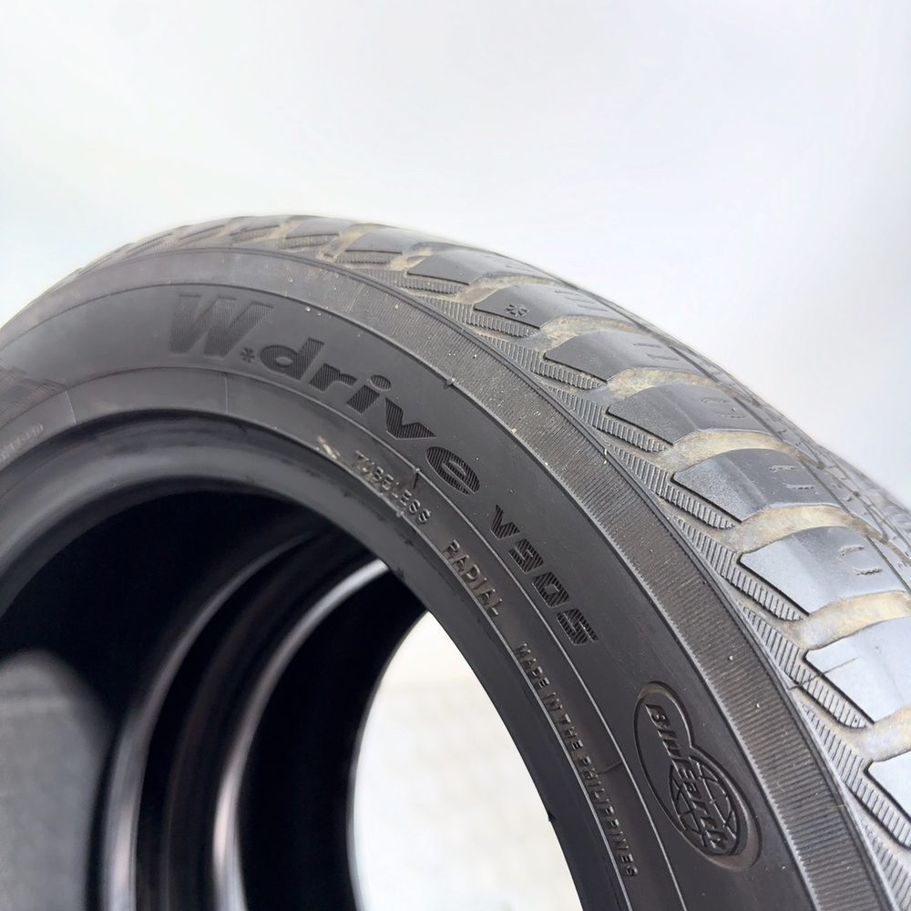 Gomme usate YOKOHAMA W.Drive V905 185/55 R15 86H – foto 09 | Prima Gomme YOKOHAMA W.Drive V905 185/55 R15 86H, dettaglio fotografico 9