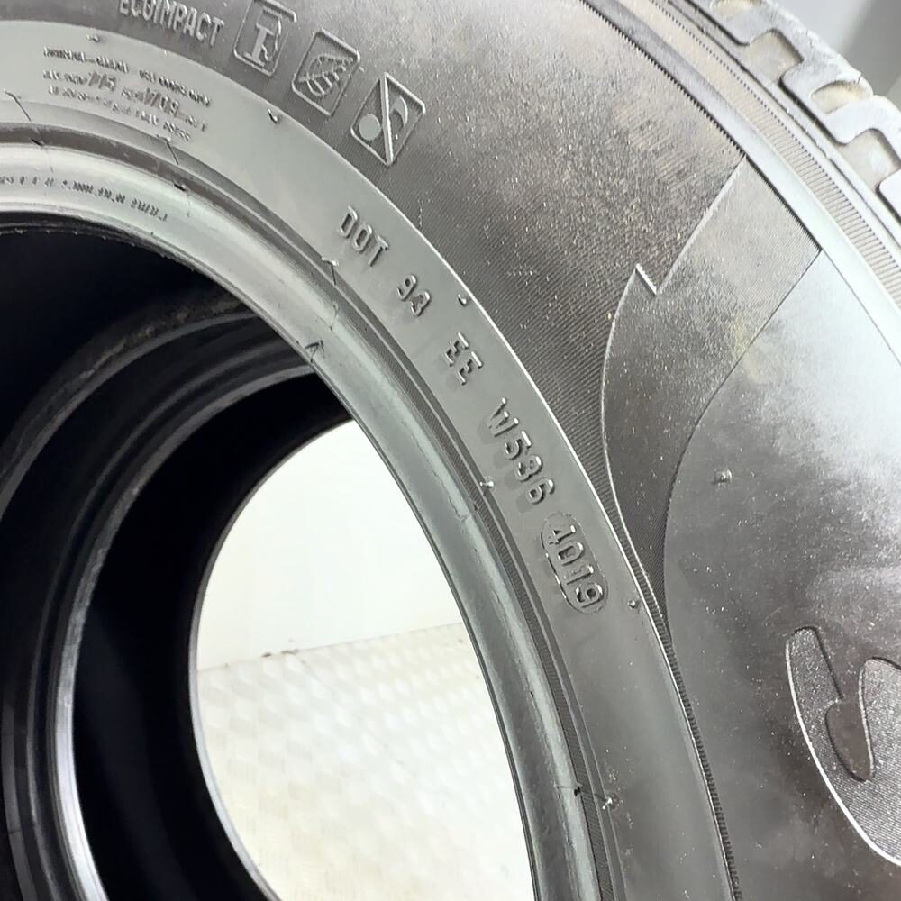 Gomme Usate 215 65 R17 99H Pirelli Scorpion Winter 71% Invernali | Gomme Usate | PrimaGomme.it PIRELLI Scorpion Winter 215/65 R17 99H, dettaglio fotografico 9