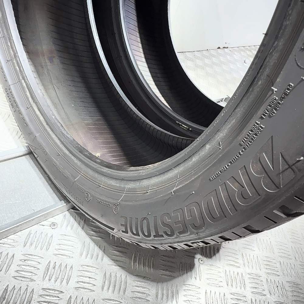 Gomme Usate 215 50 R19 93T Bridgestone Blizzak LM005 80% Invernali | Gomme Usate | PrimaGomme.it BRIDGESTONE Blizzak LM005 215/50 R19 93T, dettaglio fotografico 9