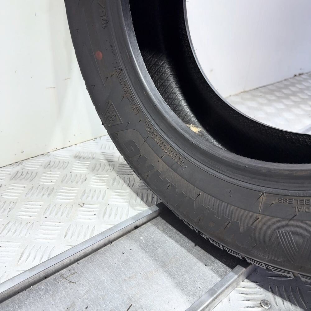 Gomma usata NANKANG Winter Activa SV-3 195/65 R15 91T – foto 09 | Prima Gomme NANKANG Winter Activa SV-3 195/65 R15 91T, dettaglio fotografico 9