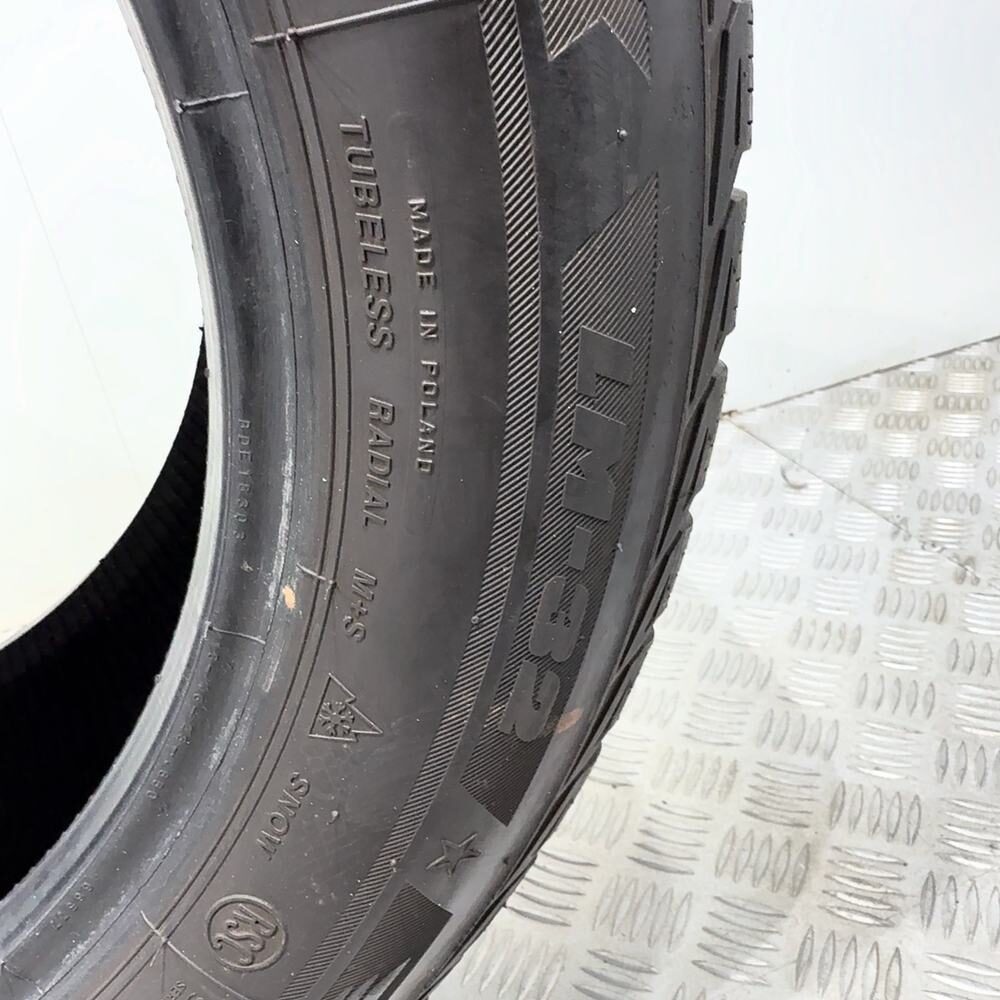 Gomme Usate 225 55 R16 95H Bridgestone LM-32 RunFlat Invernali | Gomme Usate | PrimaGomme.it BRIDGESTONE LM-32 225/55 R16 95H, dettaglio fotografico 9