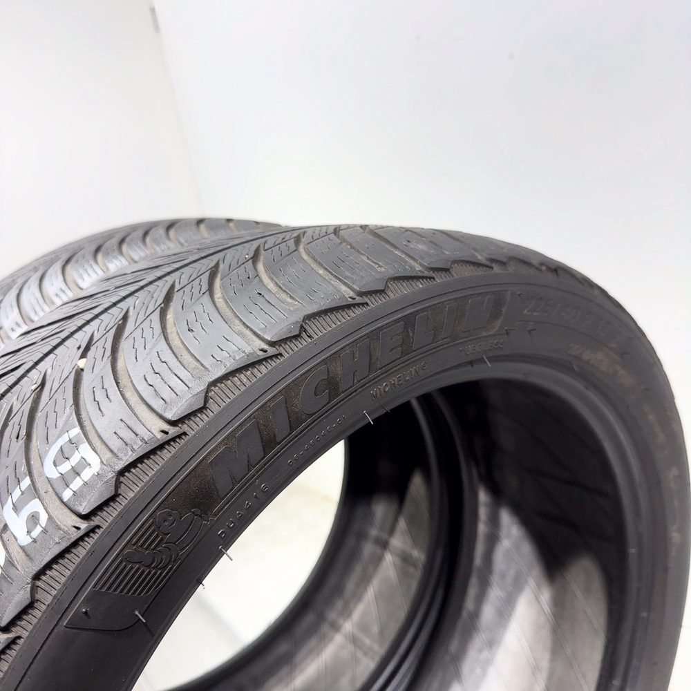 Gomme Usate 225 40 R18 92V XL Michelin Pilot Alpin 5 Invernali | Gomme Usate | PrimaGomme.it MICHELIN Pilot Alpin 5 225/40 R18 92V, dettaglio fotografico 9