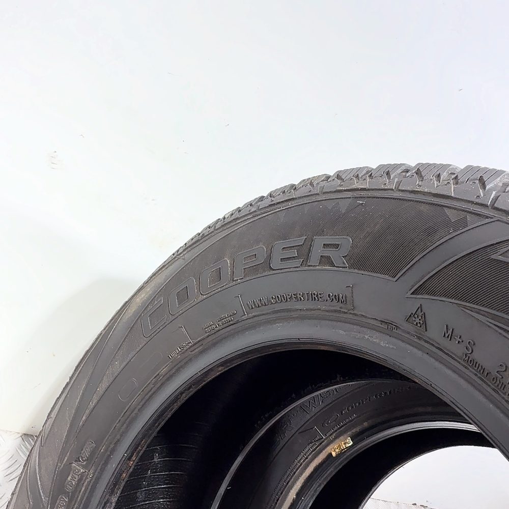 Gomme Usate 215 65 R16 98T Cooper Weather-Master Wsc 71% Invernali | Gomme Usate | PrimaGomme.it COOPER Weather-Master WSC 215/65 R16 98T, dettaglio fotografico 9