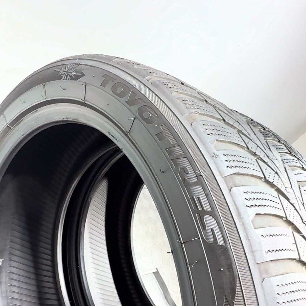 Gomme Usate 225 45 R17 94V XL Toyo Tires Observe S944 71% Invernali | Gomme Usate | PrimaGomme.it TOYO TIRES Observe S944 225/45 R17 94V, dettaglio fotografico 9